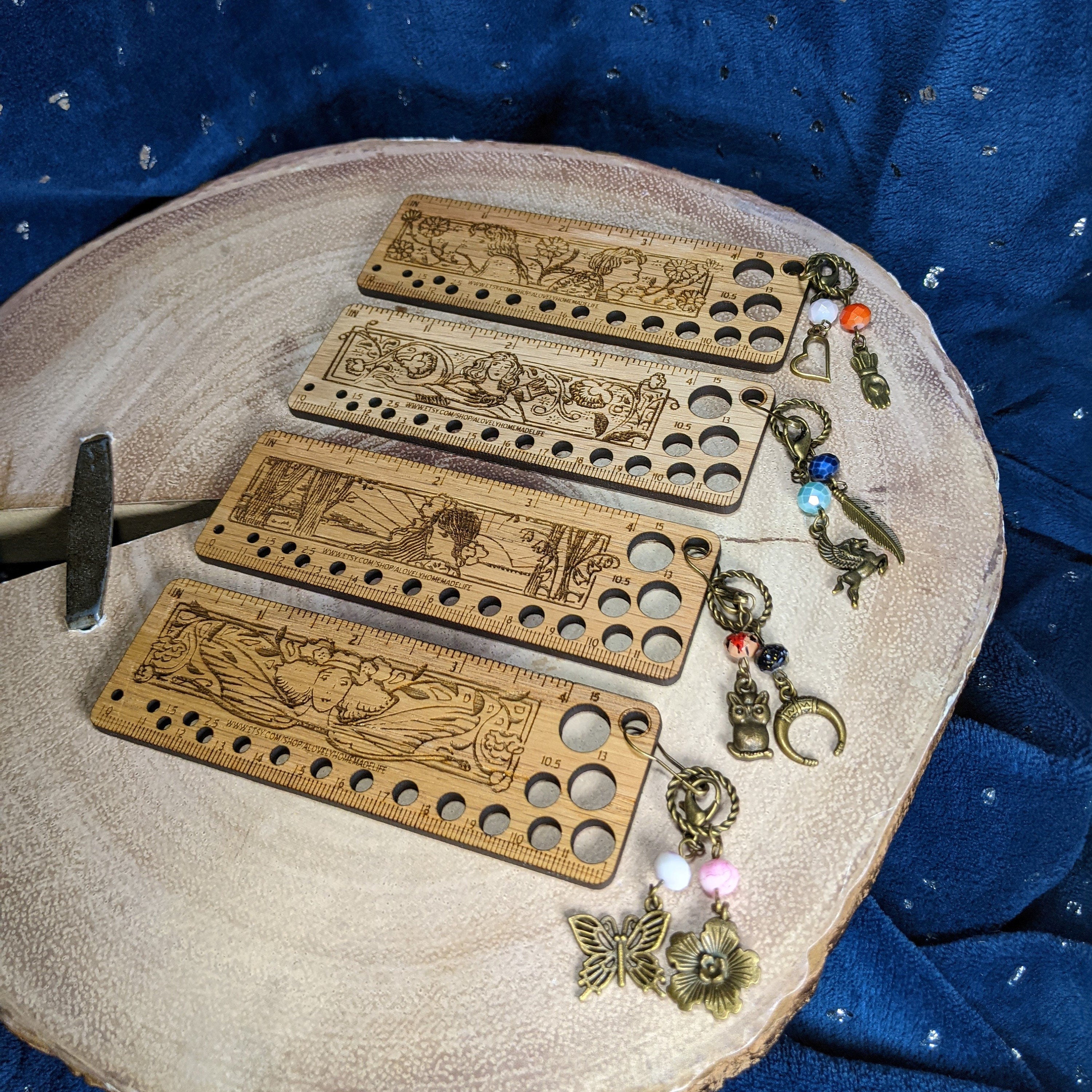 Wooden Knitting Needle Gauge & Stitch Marker