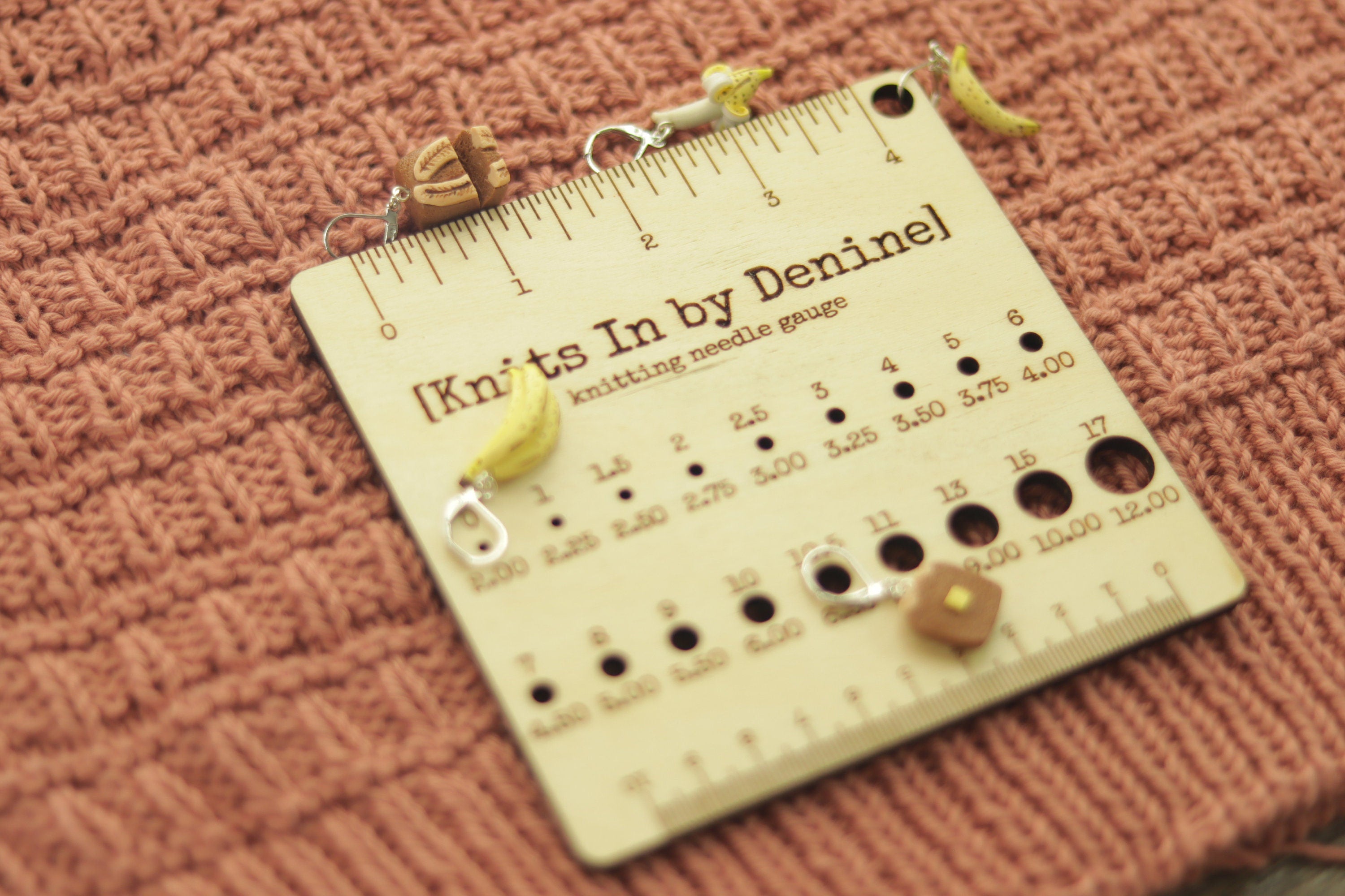 Wooden Knitting Needle and Gauge Swatch Tool