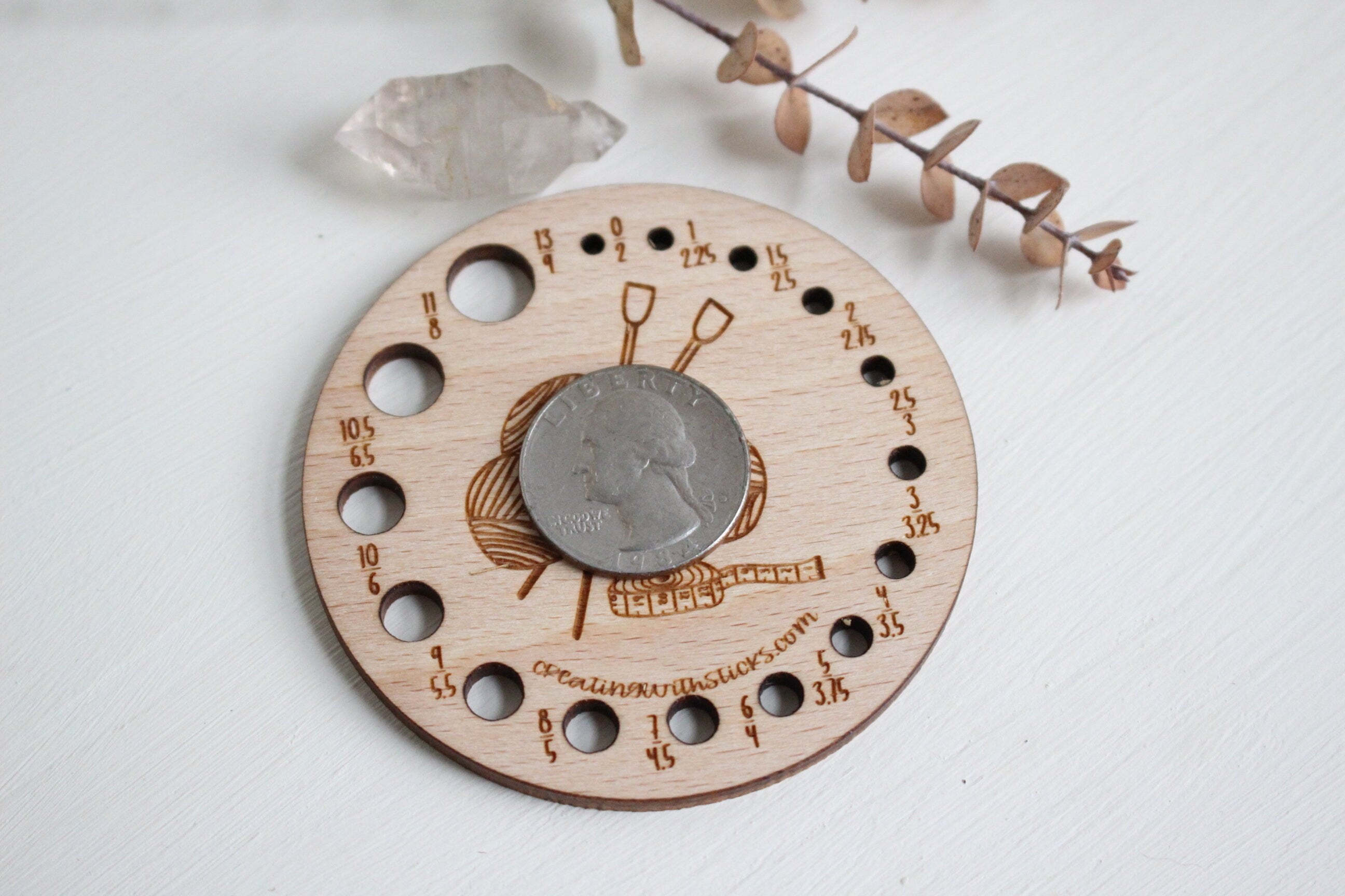 Wooden Yarn Ball Knitting Needle Gauge