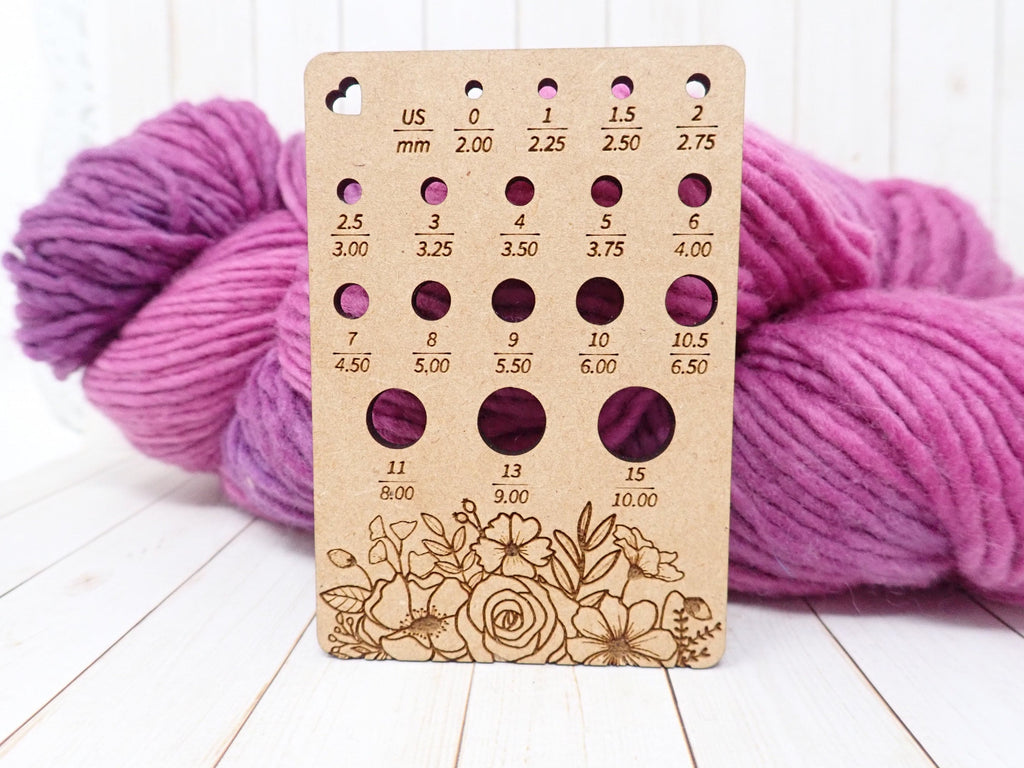 Floral needle gauge for knitting needles