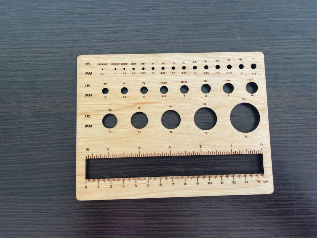Ruler for measuring hand knitted socks