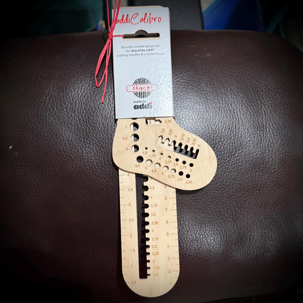 Addi Calibro Wooden Needle Gauge Set